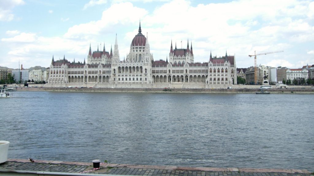 Madarsko 37 - Budapešť - Parlament